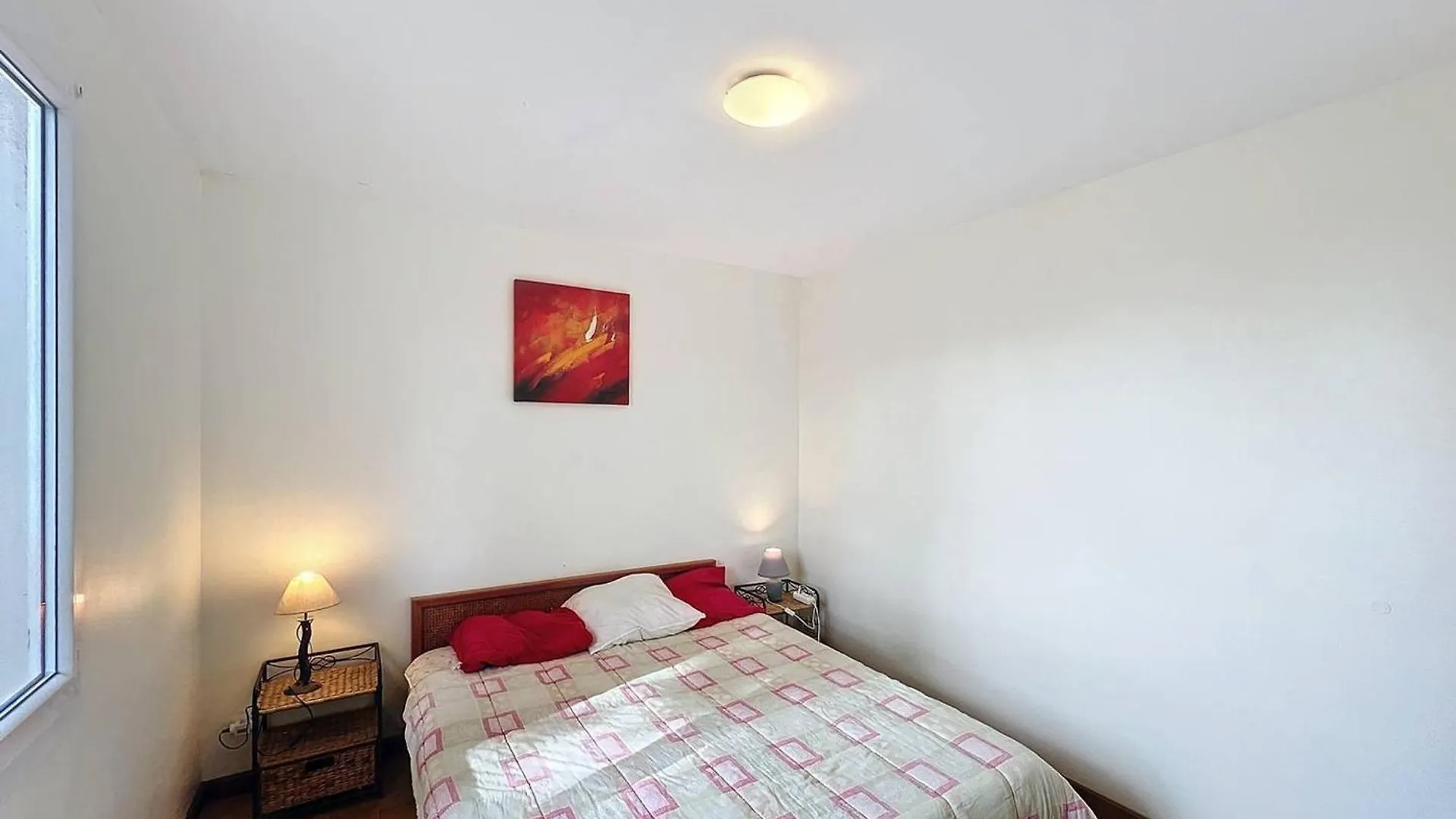 Apartment Appartement Lumineux Pres De La Plage Avec Parking Securise A Saint-Cyr-Sur-Mer - Fr-1-770-49